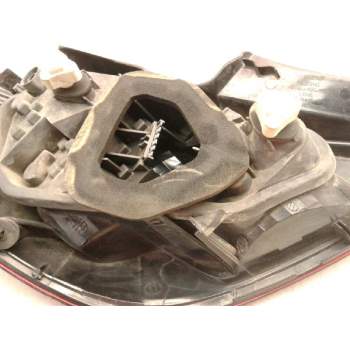 Recambio de piloto trasero derecho para opel corsa d selective referencia OEM IAM 13269051 89318821 564693190