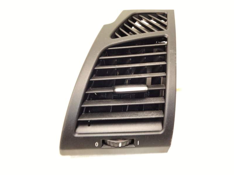 Recambio de aireador izquierdo para bmw 1 (e81) 120 i referencia OEM IAM 7059187  