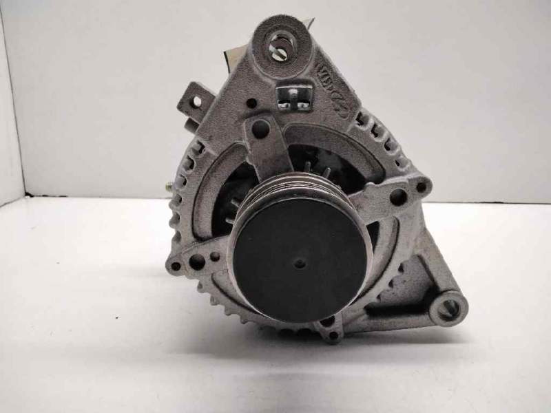 Recambio de alternador para hyundai tucson se bluedrive referencia OEM IAM 1042118840 373002A700 13 , 5V 130A