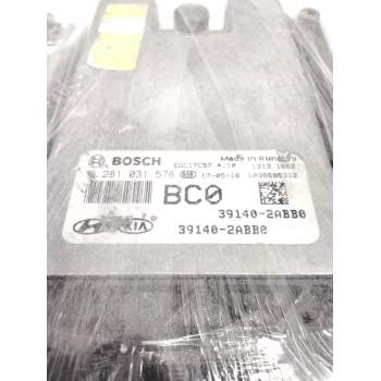 Recambio de centralita motor uce para hyundai tucson se bluedrive referencia OEM IAM 0281031578 EDC17C57 391402ABB0