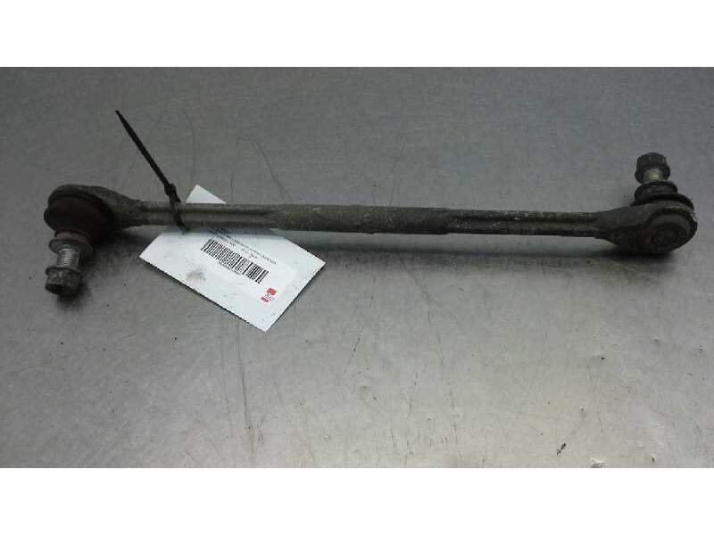 Recambio de bieleta estabilizadora delantera izquierda para toyota prius+ eco referencia OEM IAM   