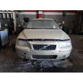 volvo s60 berlina del año 2005