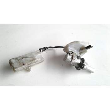 Recambio de bomba freno para citroën c4 berlina collection referencia OEM IAM 0204254242  