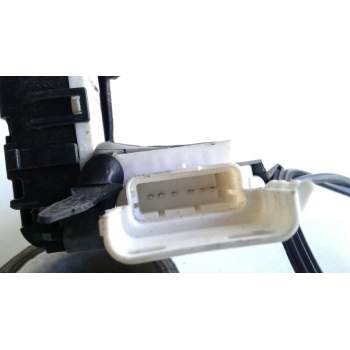 Recambio de cerradura puerta delantera derecha para citroën c4 berlina collection referencia OEM IAM 9136ES  