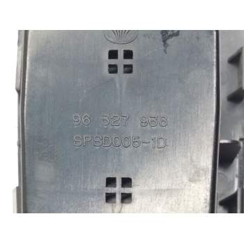 Recambio de mando elevalunas delantero derecho para chevrolet epica 2.0 diesel cat referencia OEM IAM 96327938  