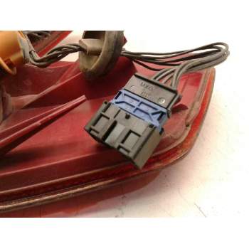 Recambio de piloto trasero izquierdo para citroën c4 berlina collection referencia OEM IAM 9655864080 79998D 