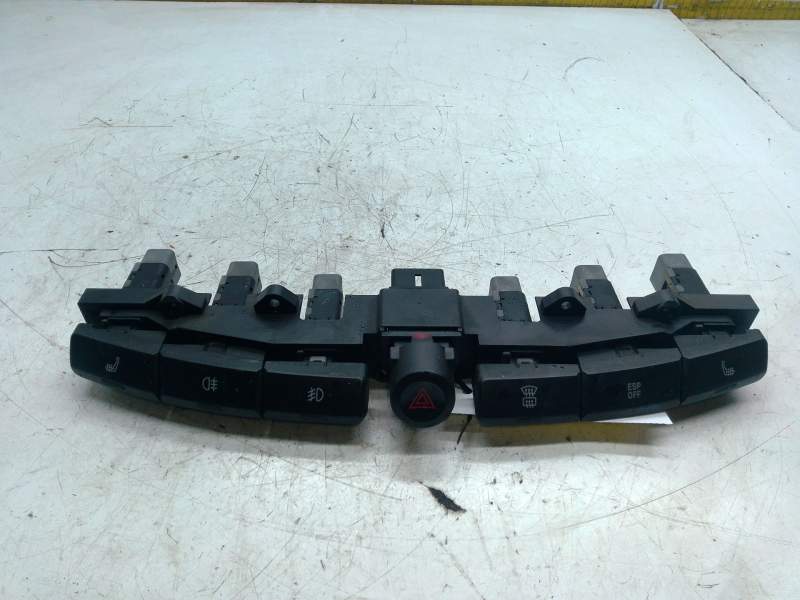 Recambio de warning para ssangyong rodius i 2.7 xdi 4wd referencia OEM IAM 8523021421  