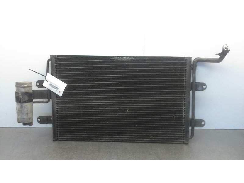 Recambio de condensador / radiador aire acondicionado para volkswagen golf iv berlina (1j1) básico referencia OEM IAM 1J0820411D