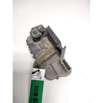 Recambio de cerradura puerta trasera izquierda para peugeot 406 berlina (s1/s2) referencia OEM IAM 9137 58  