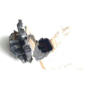 Recambio de cerradura puerta trasera derecha para kia cerato 2.0 turbodiesel cat referencia OEM IAM   