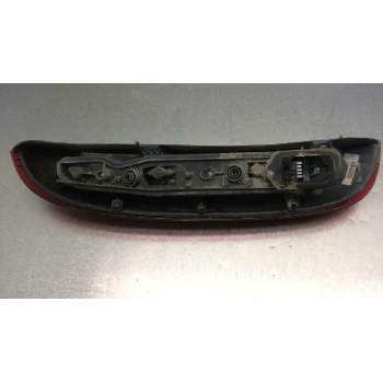 Recambio de piloto trasero derecho para opel corsa c comfort referencia OEM IAM 09196364  