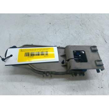 Recambio de maneta interior delantera izquierda para ssangyong rodius i 2.7 xdi 4wd referencia OEM IAM 7241021002  