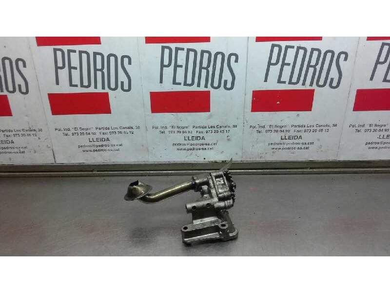 Recambio de bomba aceite para volkswagen jetta (1k2) trendline referencia OEM IAM 038115105C  