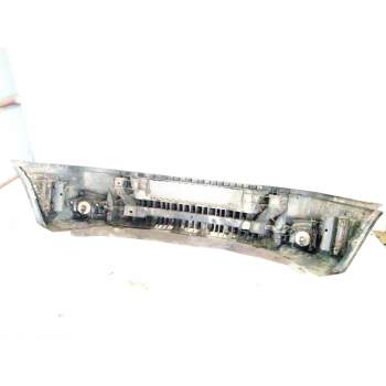 Recambio de paragolpes delantero para iveco daily v furgoneta 29s13, 29l13, 35c13, 35s13, 40c13, 40s13 referencia OEM IAM 580177