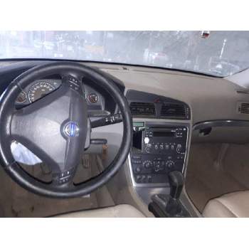volvo s60 berlina del año 2005