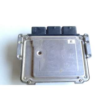 Recambio de centralita motor uce para citroën berlingo 1.9 d 600 furg. referencia OEM IAM ET7112A650FF 0281031473 1039S74802