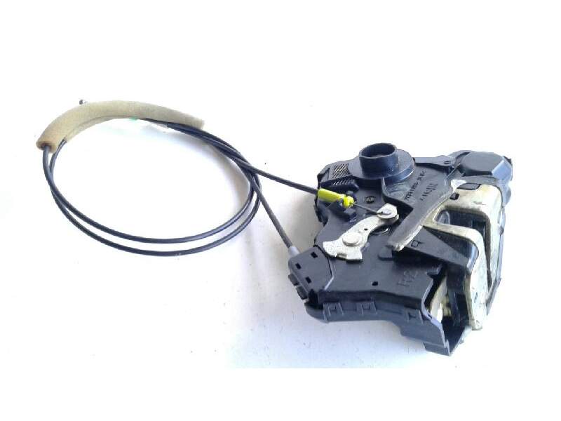 Recambio de cerradura puerta delantera derecha para toyota corolla (e12) 2.0 d-4d linea luna berlina referencia OEM IAM   