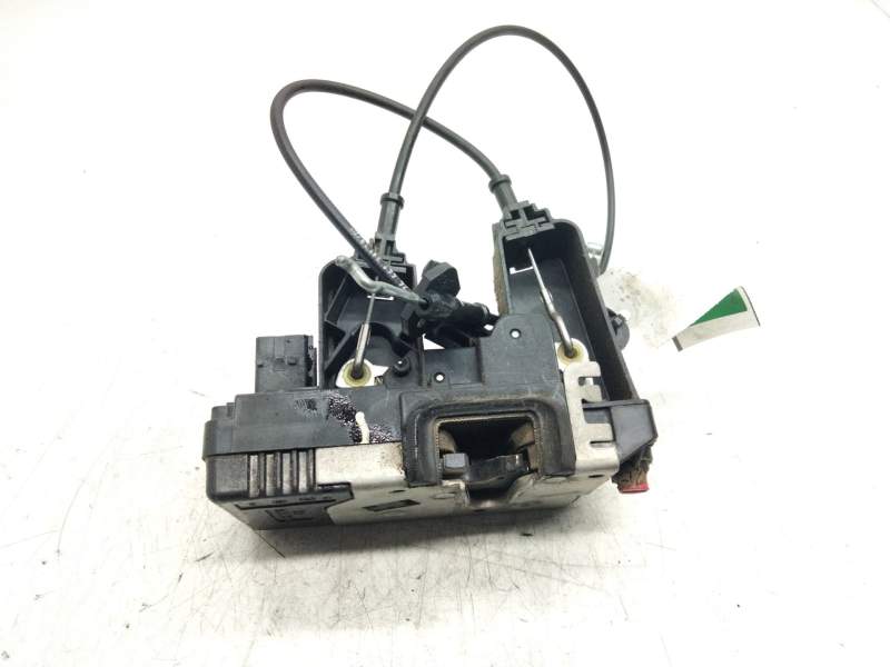 Recambio de cerradura puerta trasera izquierda para opel vectra c berlina cosmo referencia OEM IAM 1320760  