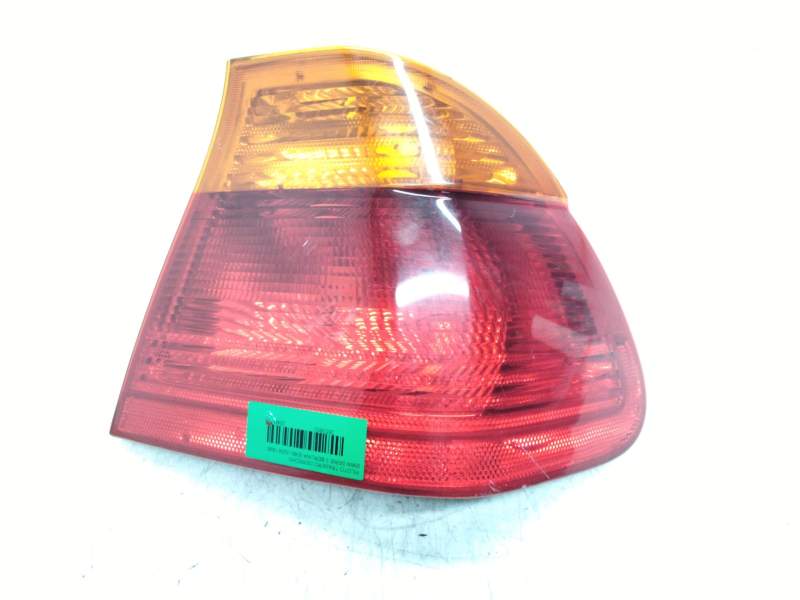 Recambio de piloto trasero derecho para bmw serie 3 berlina (e46) 320d referencia OEM IAM 8364922 230012 