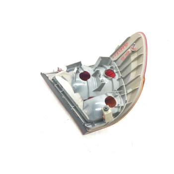 Recambio de piloto trasero derecho para bmw serie 3 berlina (e46) 320d referencia OEM IAM 8364922 230012 