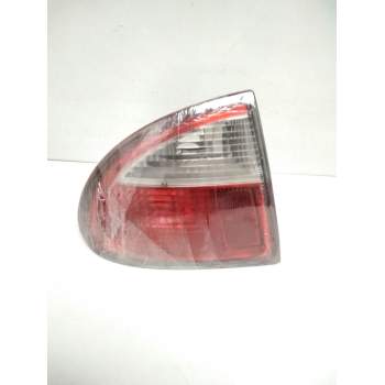 Recambio de piloto trasero izquierdo para seat leon (1m1) signo referencia OEM IAM 945257L 15010G 