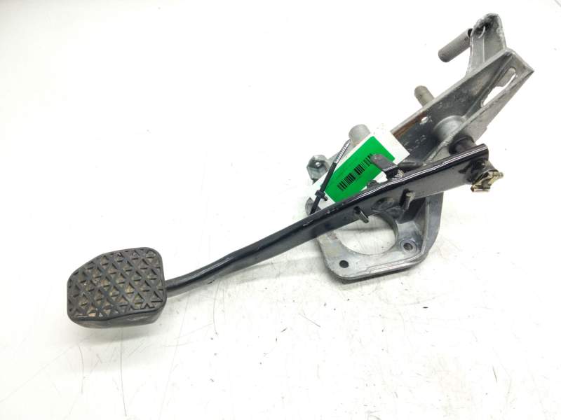 Recambio de pedal freno para bmw serie 3 berlina (e46) 320d referencia OEM IAM 2239128  