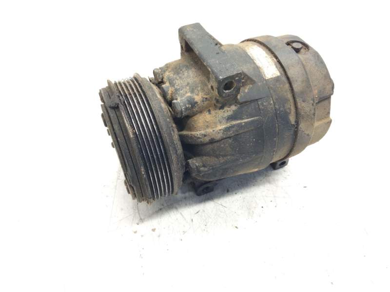 Recambio de compresor aire acondicionado para nissan primastar (x83) 2.5 dci diesel cat referencia OEM IAM 7701499860  