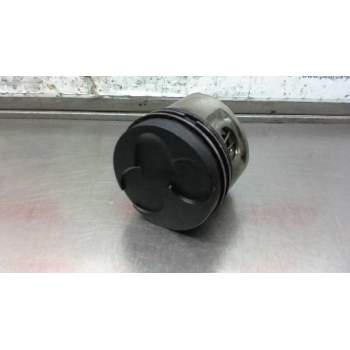Recambio de piston para hyundai h 1 h 1 furg.caja cerr.c. puerta referencia OEM IAM   