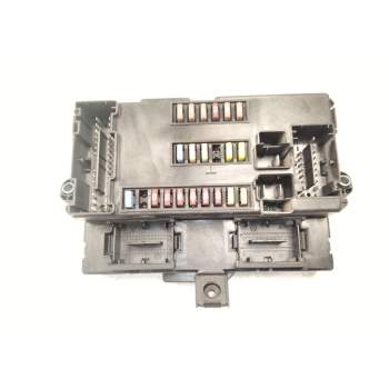 CAJA FUSIBLES 5801639043 