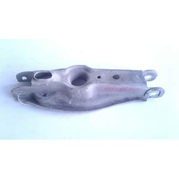 Recambio de brazo suspension superior trasero derecho para bmw serie 1 berlina (e81/e87) 118d referencia OEM IAM   