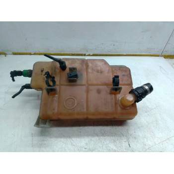 Recambio de deposito expansion para iveco daily v furgoneta 29s13, 29l13, 35c13, 35s13, 40c13, 40s13 referencia OEM IAM 58013034