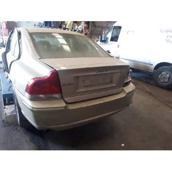 volvo s60 berlina del año 2005
