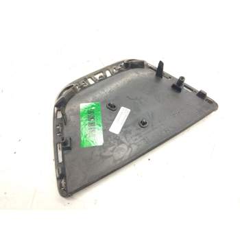 Recambio de emblema logo para peugeot 308 access referencia OEM IAM 3564161300  