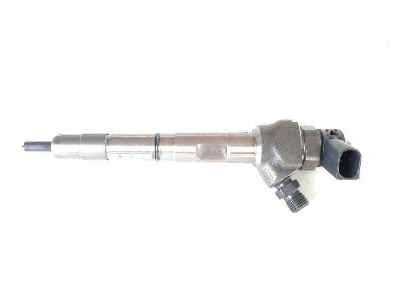Recambio de inyector para volkswagen touran (5t1) 2.0 tdi referencia OEM IAM 0445110469  