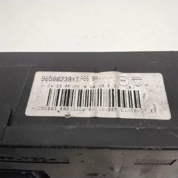 Recambio de mando climatizador para citroën c3 hdi 70 collection referencia OEM IAM 96588239XT  