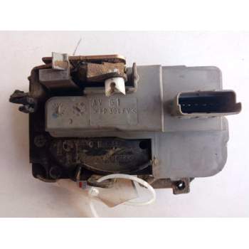 Recambio de cerradura puerta delantera izquierda para peugeot 306 break boulebard referencia OEM IAM 9135H3  