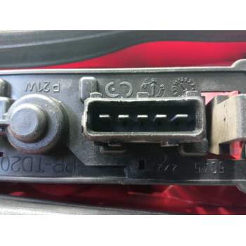 Recambio de piloto trasero derecho para peugeot 306 break boulebard referencia OEM IAM 6351J3 YORKA 45228 