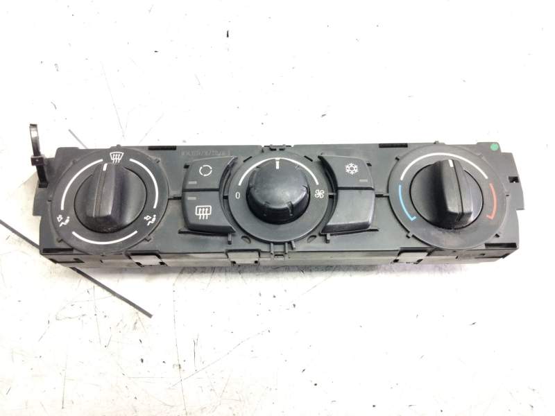 Recambio de mando calefaccion aire acondicionado para bmw serie 1 berlina (e81/e87) 118d referencia OEM IAM 9216022  