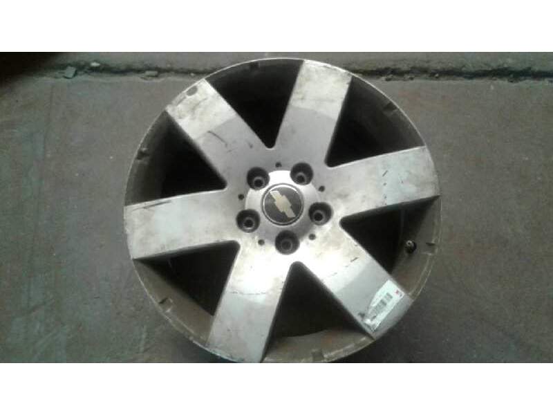 Recambio de llanta aluminio para chevrolet captiva 2.0 vcdi ls referencia OEM IAM 17 5 TORNILLOS  