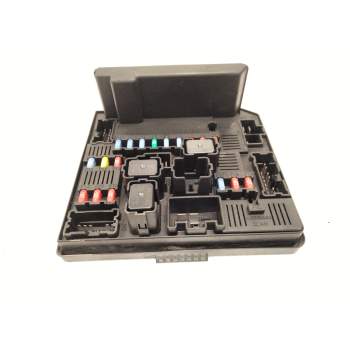CAJA FUSIBLES 284B7JD00B 