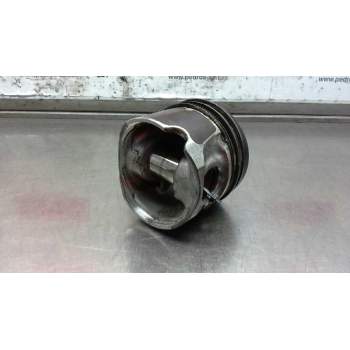 Recambio de piston para nissan pathfinder (r51) 2.5 dci diesel cat referencia OEM IAM   