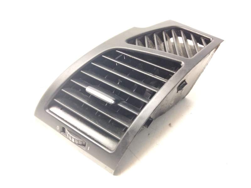 Recambio de aireador izquierdo para bmw serie 1 berlina (e81/e87) 118d referencia OEM IAM 705918713  