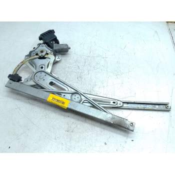 ELEVALUNAS DELANTERO IZQUIERDO 857020F010 