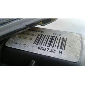 Recambio de elevalunas trasero derecho para renault scenic ii confort authentique referencia OEM IAM 8200130628  