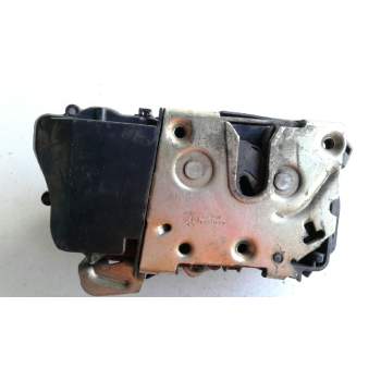 Recambio de cerradura puerta delantera izquierda para citroën xsara berlina 2.0 hdi exclusive (66kw) referencia OEM IAM   