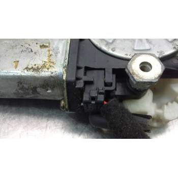 Recambio de elevalunas delantero derecho para volvo v40 familiar 2.0 16v referencia OEM IAM 30623449  