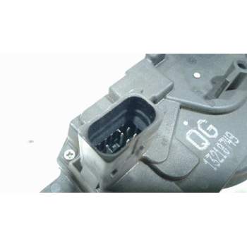 Recambio de cerradura puerta delantera derecha para opel astra h berlina cosmo referencia OEM IAM 13210749  