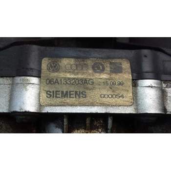 Recambio de colector admision para audi a3 (8l) 1.8 ambiente referencia OEM IAM 06A133925GB  