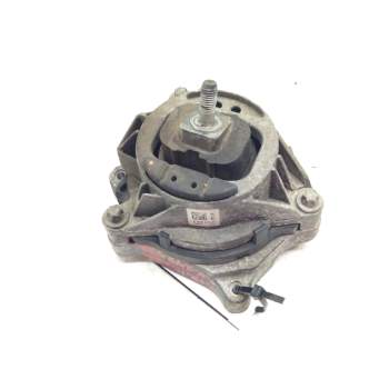 SOPORTE MOTOR IZQUIERDO INFERIOR 685941101 