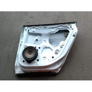 Recambio de puerta trasera derecha para audi a3 sportback (8pa) 1.6 tdi referencia OEM IAM 8P4833052A  